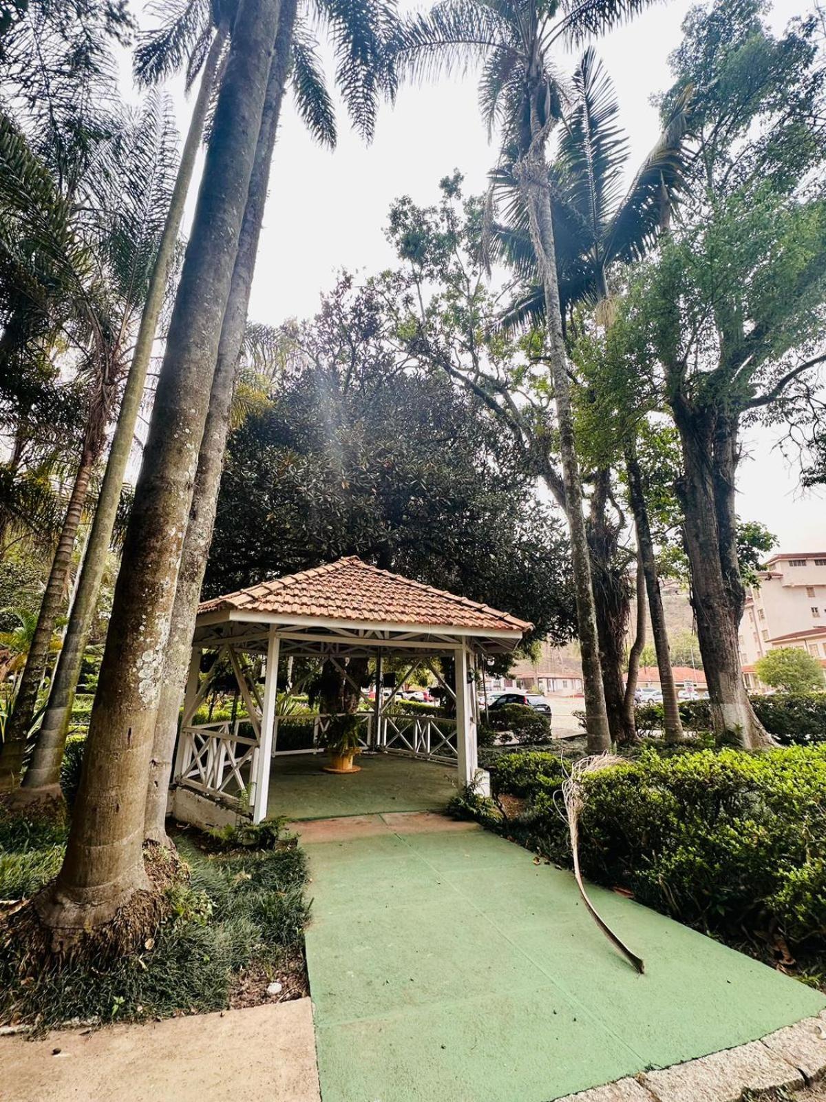 Apartamento Condominio Quisisana Centro Pocos De Caldas Lazer Completo, Uma Estrutura De Resort Esterno foto